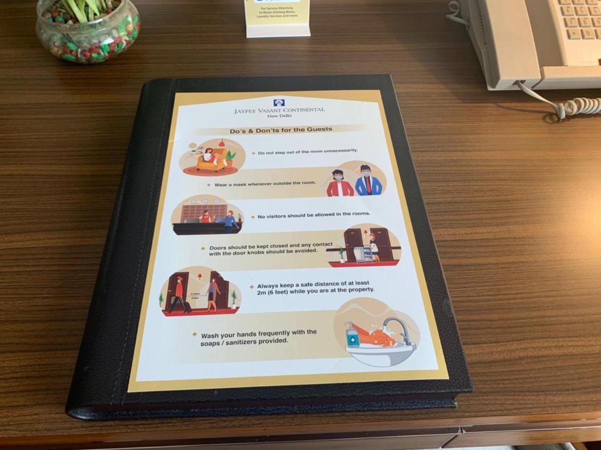 מלון ניו דלהי Jaypee Vasant Continental מראה חיצוני תמונה A room service menu