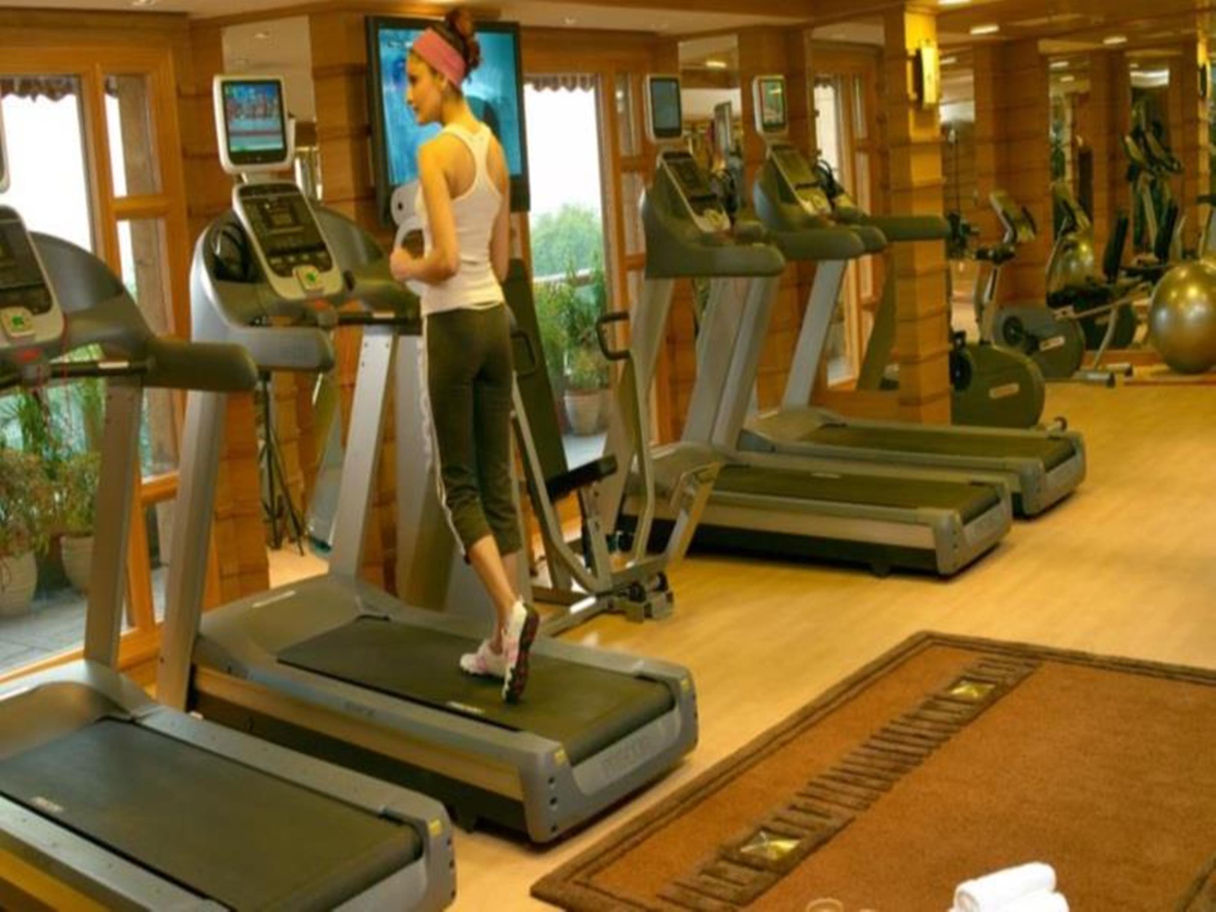 מלון ניו דלהי Jaypee Vasant Continental מראה חיצוני תמונה A treadmill