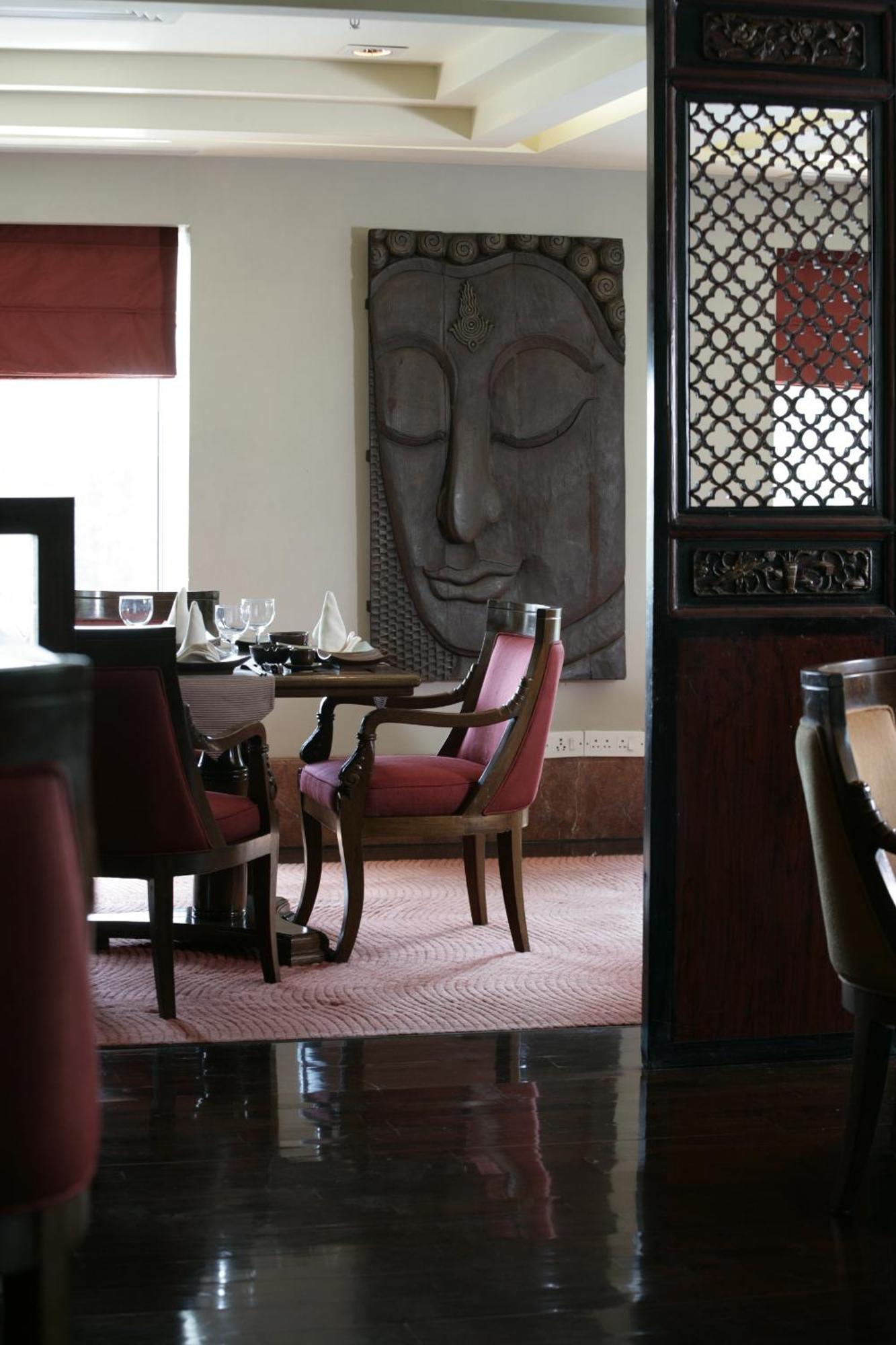 מלון ניו דלהי Jaypee Vasant Continental מראה חיצוני תמונה Interior of the restaurant