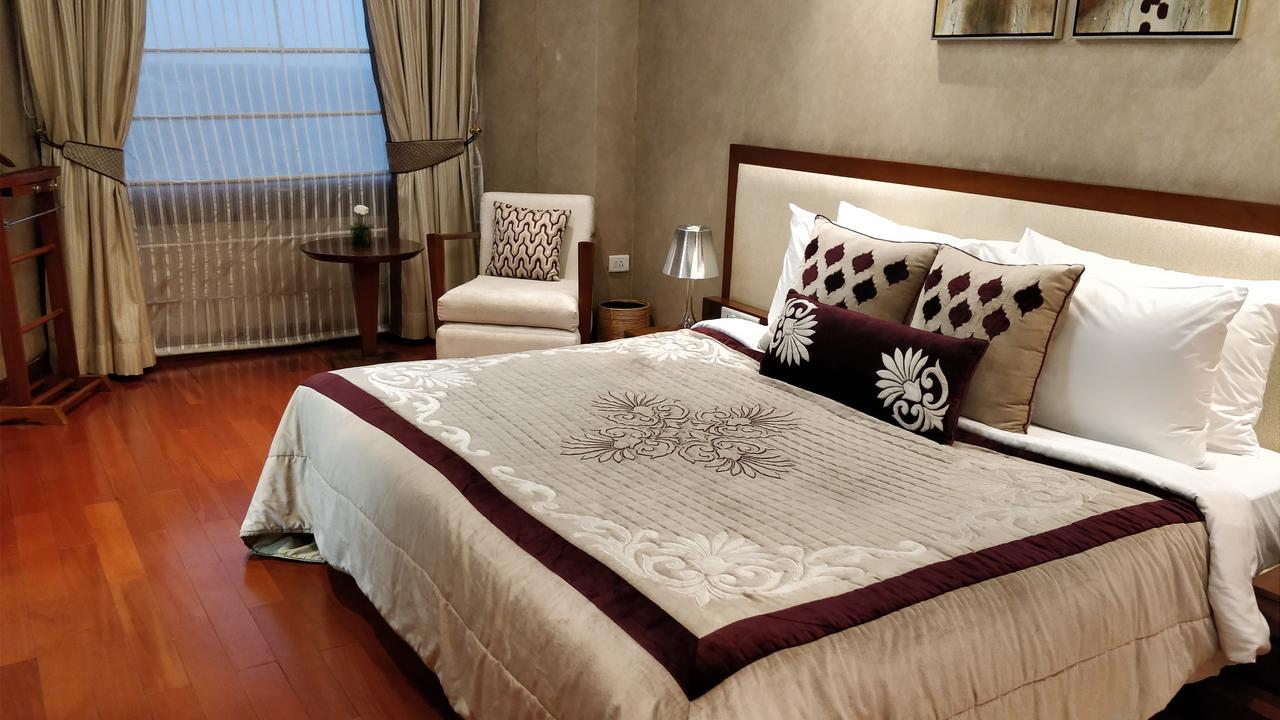 מלון ניו דלהי Jaypee Vasant Continental מראה חיצוני תמונה A bed runner